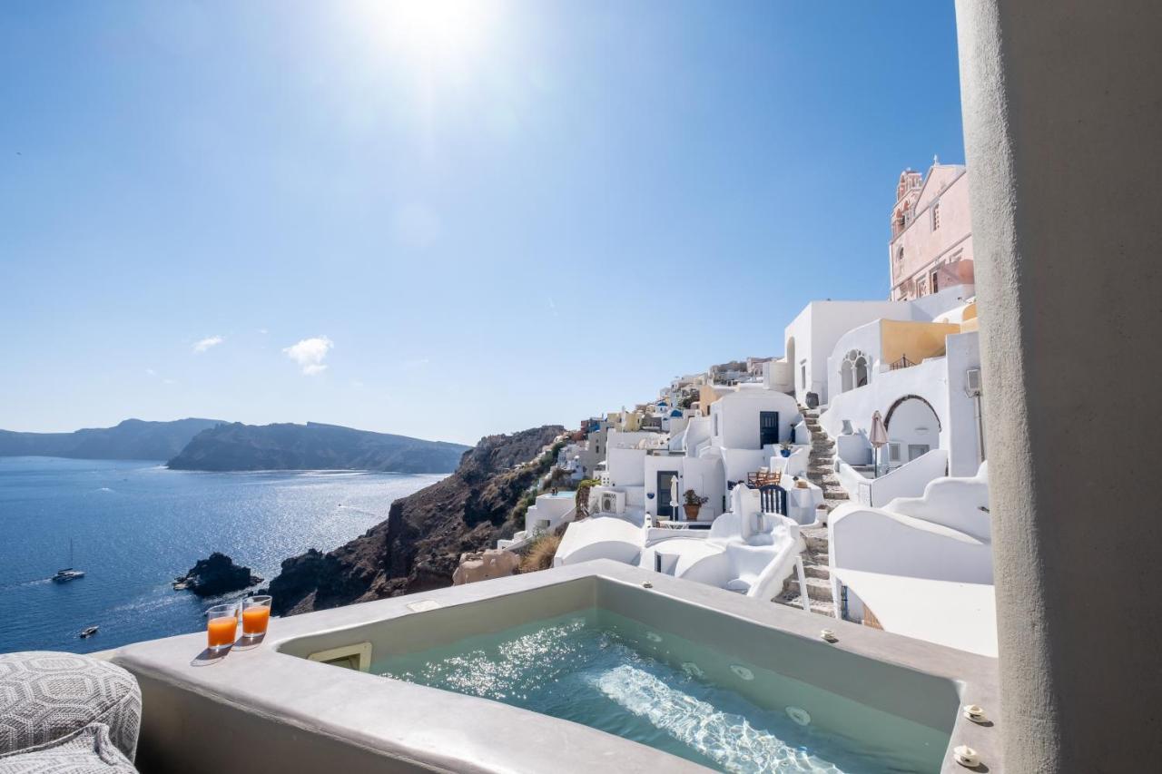 Santoroia Luxury Suites By Caldera Houses Экстерьер фото