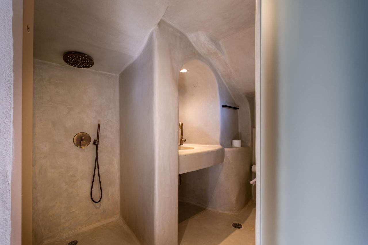 Santoroia Luxury Suites By Caldera Houses Экстерьер фото